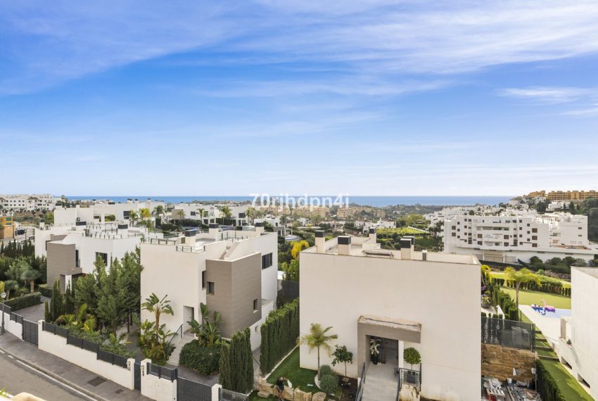 R4899019-Apartment-For-Sale-Estepona-Penthouse-3-Beds-115-Built-4