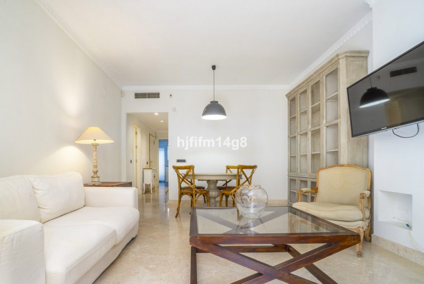 R4918381-Apartment-For-Sale-The-Golden-Mile-Ground-Floor-3-Beds-108-Built-7