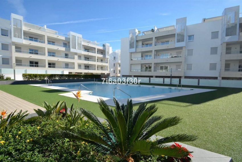 R4921897-Apartment-For-Sale-San-Pedro-de-Alcantara-Middle-Floor-3-Beds-143-Built