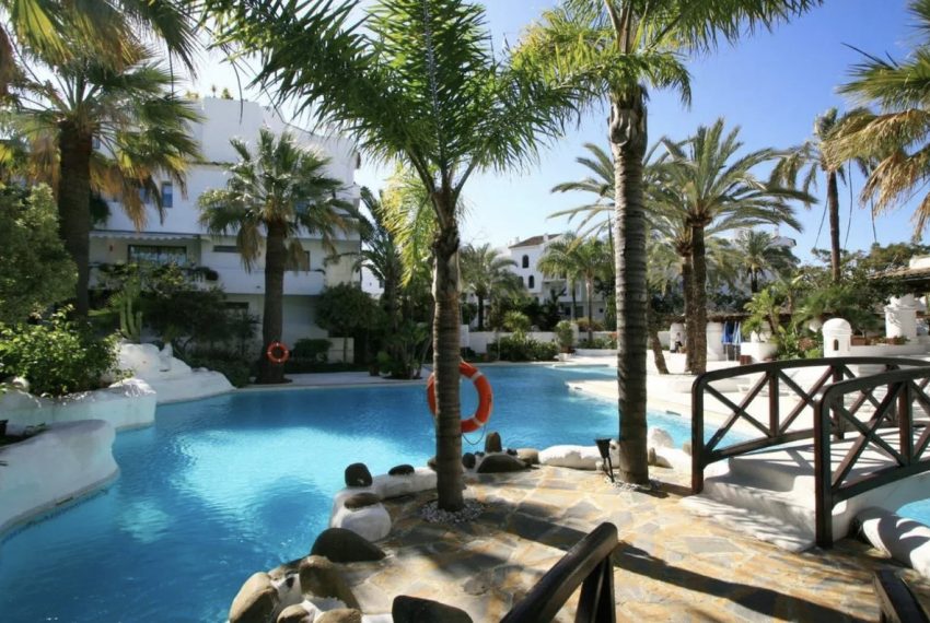 R4922290-Apartment-For-Sale-Puerto-Banus-Middle-Floor-2-Beds-130-Built