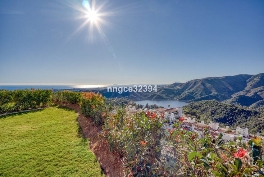 R4929346-Villa-For-Sale-Istan-Semi-Detached-3-Beds-314-Built-1