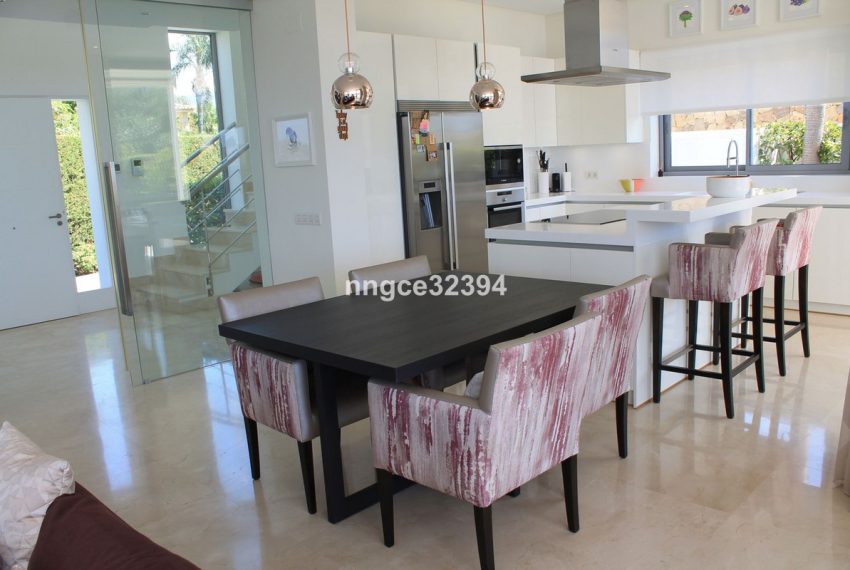 R4929604-Villa-For-Sale-Benahavis-Detached-4-Beds-539-Built-5