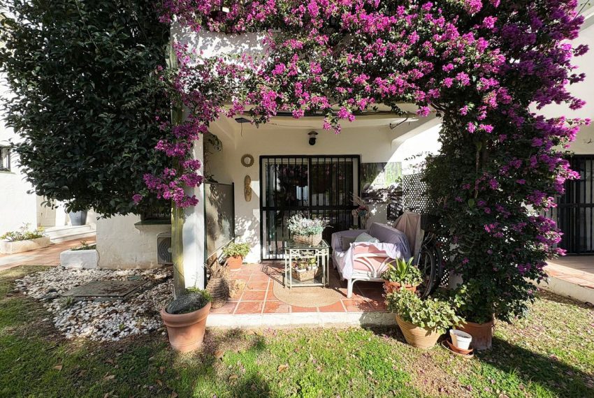 R4934383-Villa-For-Sale-Bel-Air-Semi-Detached-3-Beds-145-Built-1