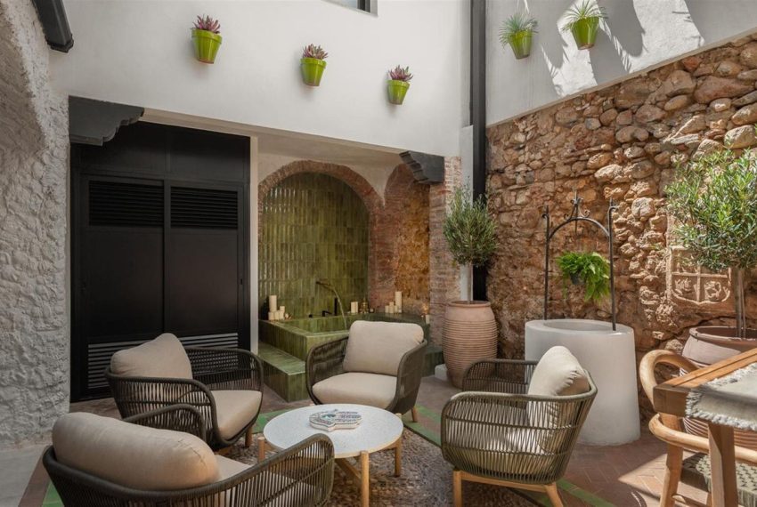 R4936786-Townhouse-For-Sale-Marbella-Terraced-5-Beds-181-Built-4