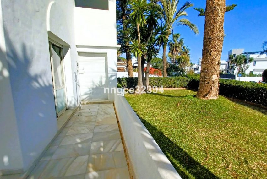 R4937263-Apartment-For-Sale-San-Pedro-de-Alcantara-Ground-Floor-3-Beds-200-Built-16