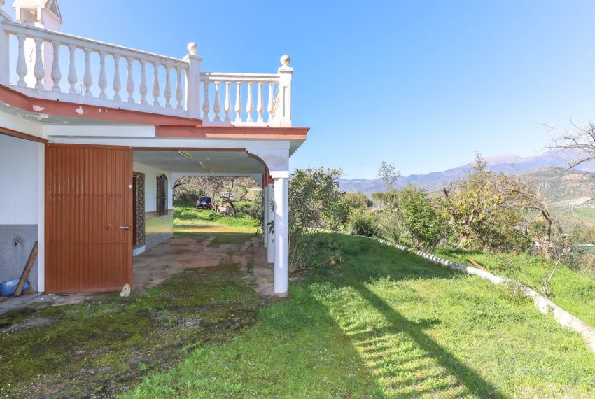 R4937899-Villa-For-Sale-Guaro-Finca-2-Beds-72-Built-19