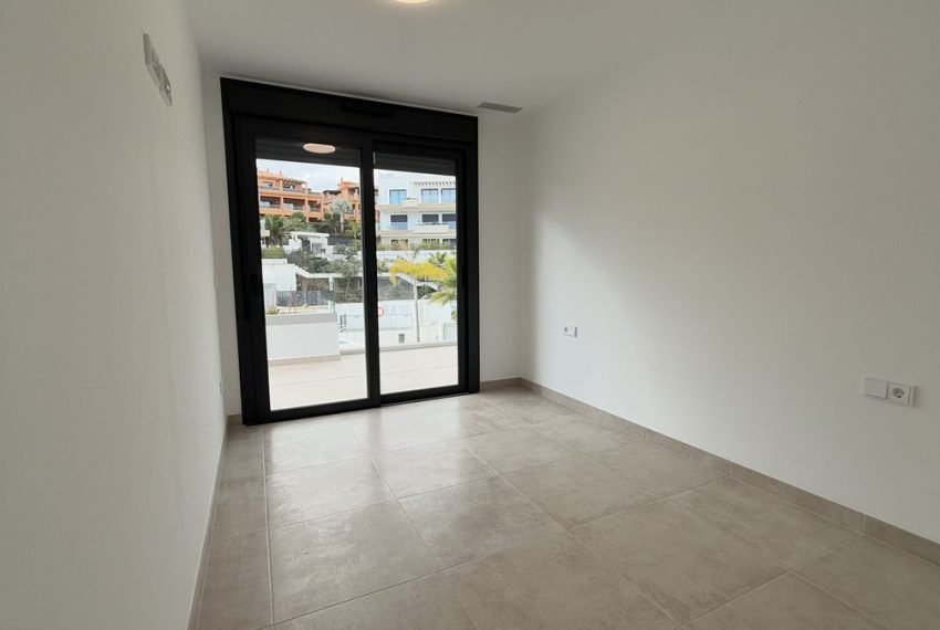 R4943317-Apartment-For-Sale-Estepona-Penthouse-3-Beds-122-Built-14