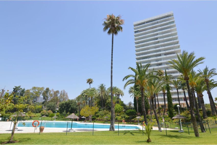 R4944217-Apartment-For-Sale-Marbella-Middle-Floor-3-Beds-118-Built-1