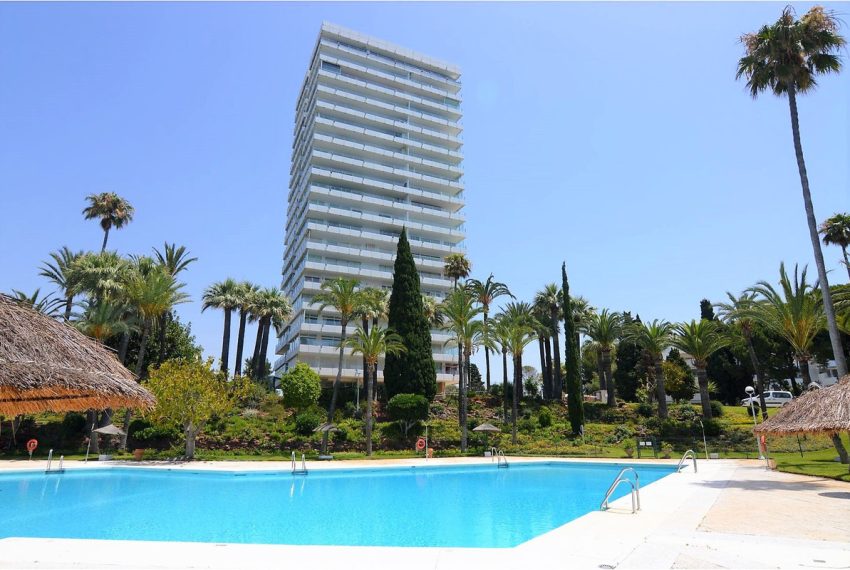 R4944217-Apartment-For-Sale-Marbella-Middle-Floor-3-Beds-118-Built