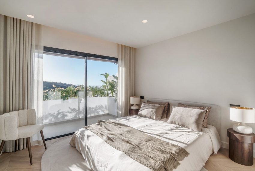 R4949185-Apartment-For-Sale-La-Quinta-Penthouse-Duplex-4-Beds-180-Built-15