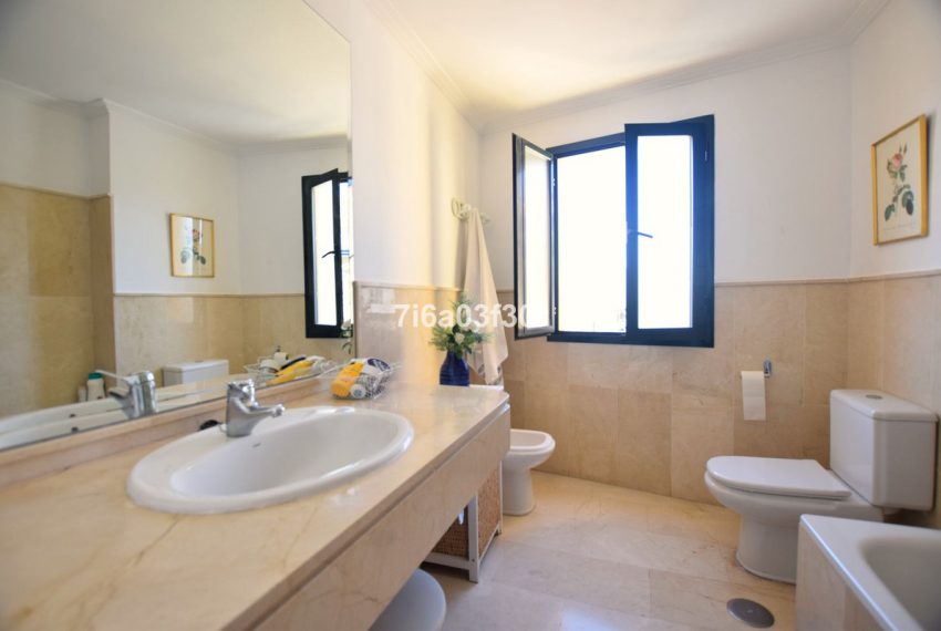 R4951957-Apartment-For-Sale-San-Pedro-de-Alcantara-Middle-Floor-3-Beds-95-Built-15