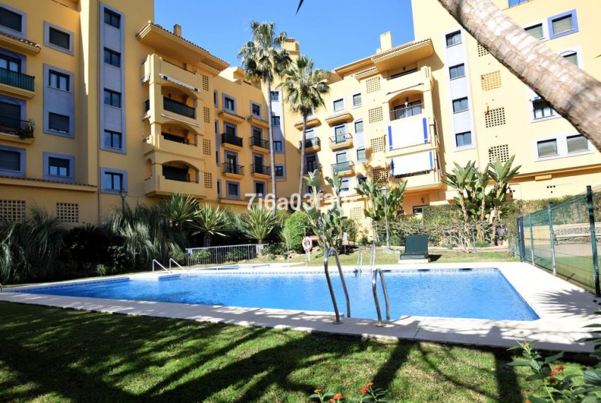 R4951957-Apartment-For-Sale-San-Pedro-de-Alcantara-Middle-Floor-3-Beds-95-Built-18