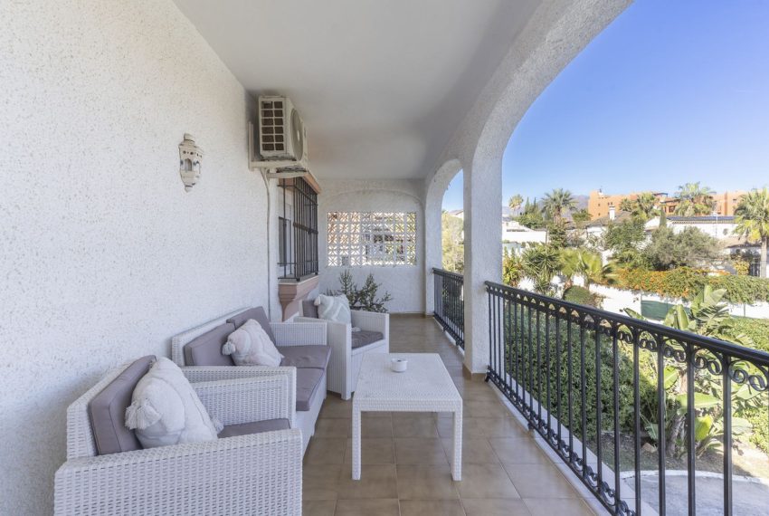 R4952131-Villa-For-Sale-Estepona-Detached-5-Beds-193-Built-12