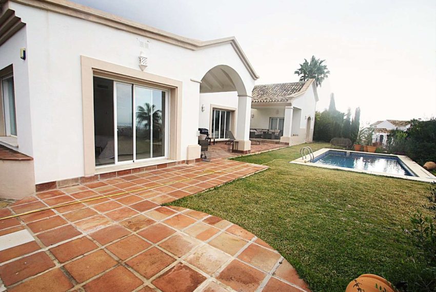 R4952461-Villa-For-Sale-Istan-Detached-4-Beds-223-Built-3