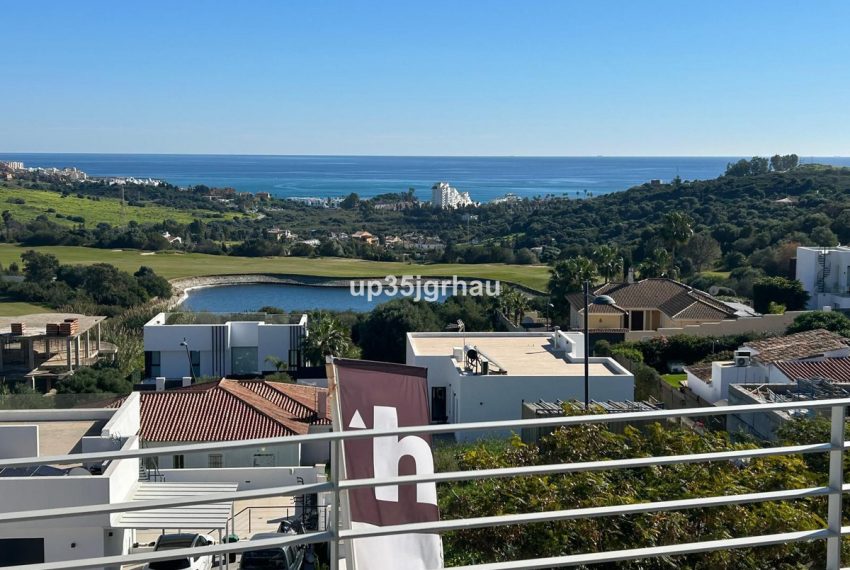 R4955473-Apartment-For-Sale-Estepona-Penthouse-2-Beds-100-Built-6