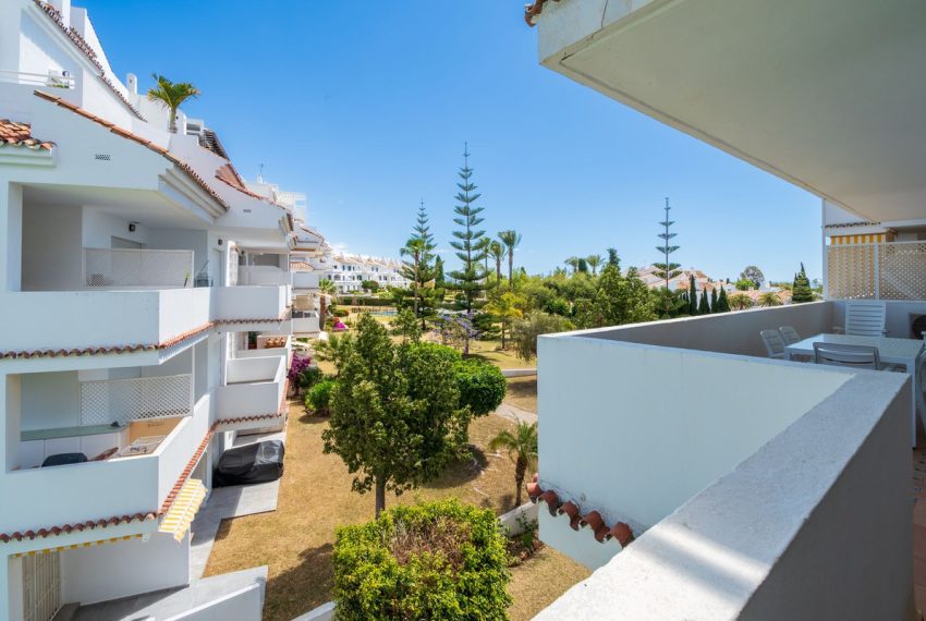 R4956499-Apartment-For-Sale-Nueva-Andalucia-Middle-Floor-2-Beds-97-Built-11