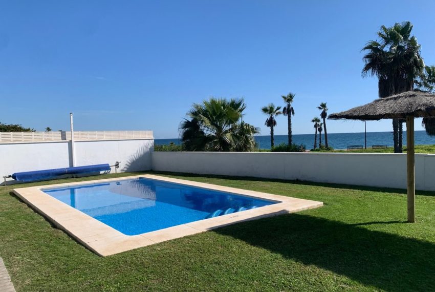 R4956505-Villa-For-Sale-Estepona-Detached-3-Beds-207-Built-2