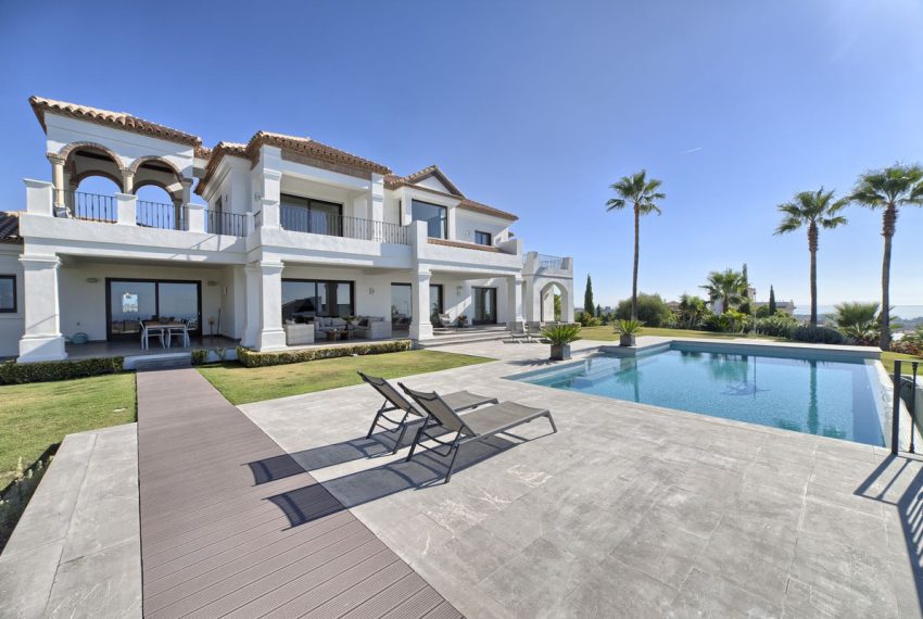 R4956577-Villa-For-Sale-Los-Flamingos-Detached-6-Beds-540-Built