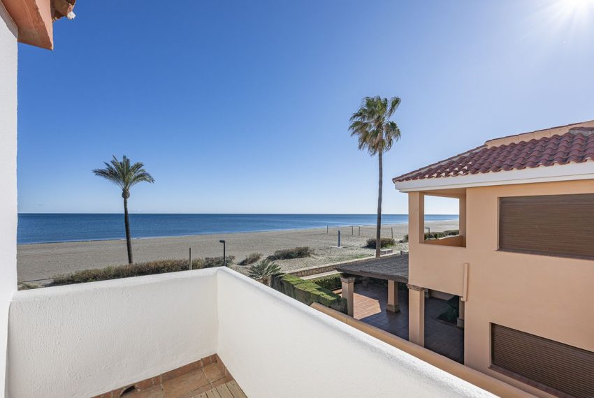 R4961479-Villa-For-Sale-Estepona-Semi-Detached-3-Beds-191-Built-12