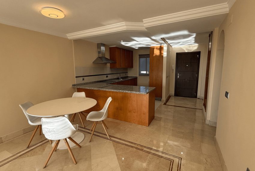 R4964437-Apartment-For-Sale-Nueva-Andalucia-Middle-Floor-2-Beds-125-Built-8