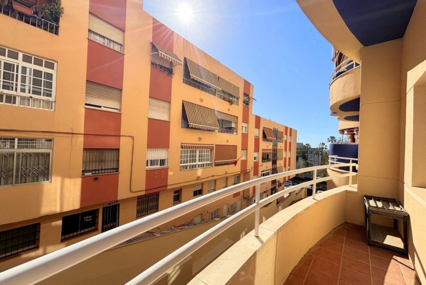 R4964767-Apartment-For-Sale-Marbella-Ground-Floor-3-Beds-101-Built