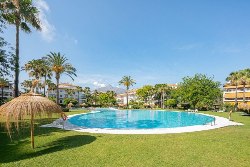 R4964860-Apartment-For-Sale-Marbella-Middle-Floor-2-Beds-75-Built