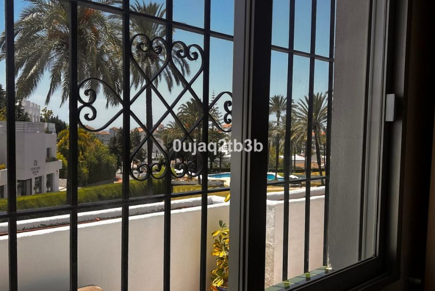 R4765873-Apartment-For-Sale-Nueva-Andalucia-Penthouse-2-Beds-119-Built-19