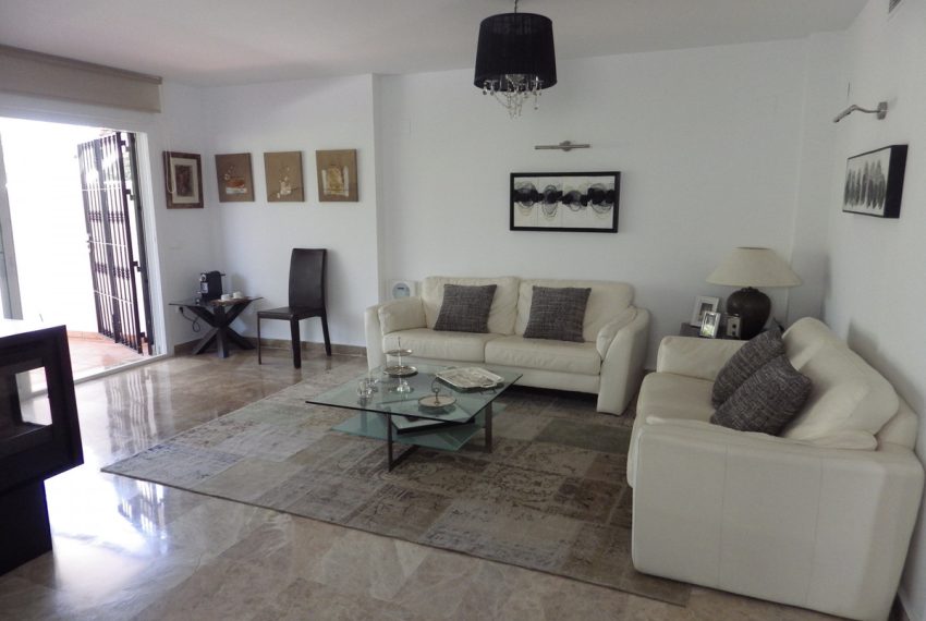 R4830913-Townhouse-For-Sale-Nueva-Andalucia-Terraced-5-Beds-160-Built-10